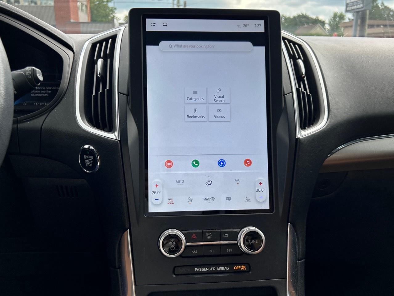 2023 Ford Edge Titanium AWD Photo