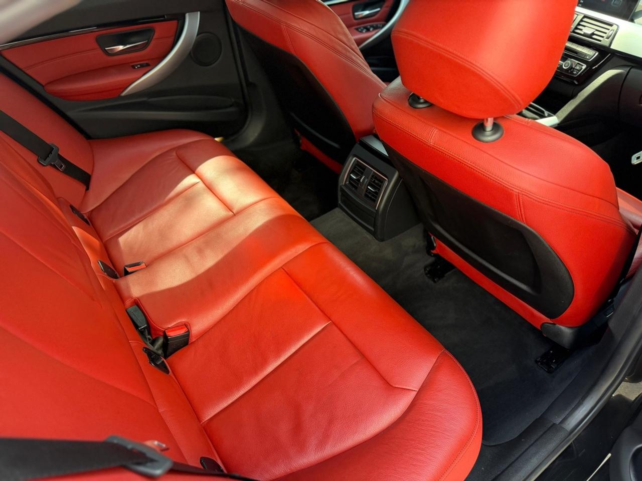 2017 BMW 3 Series 330i xDrive|M PCKG|LOADED Photo