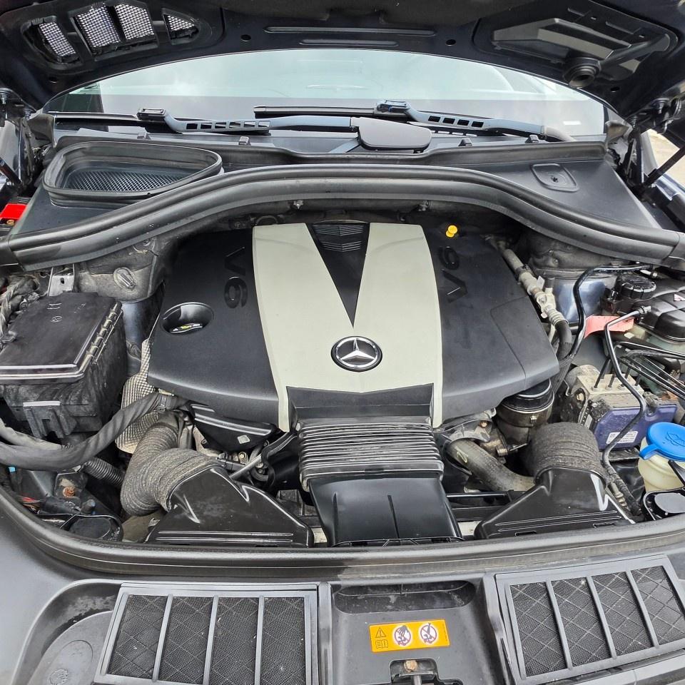 2013 Mercedes-Benz M-Class ML 350 BlueTEC Photo