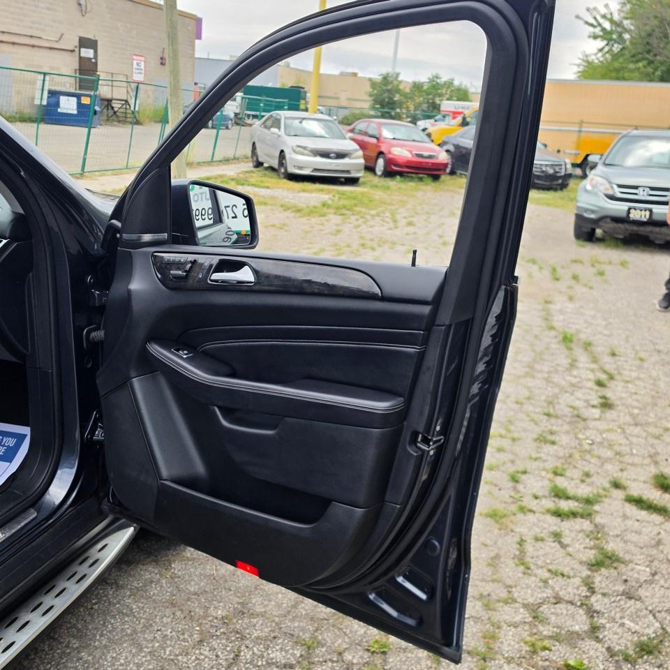 2013 Mercedes-Benz M-Class ML 350 BlueTEC Photo