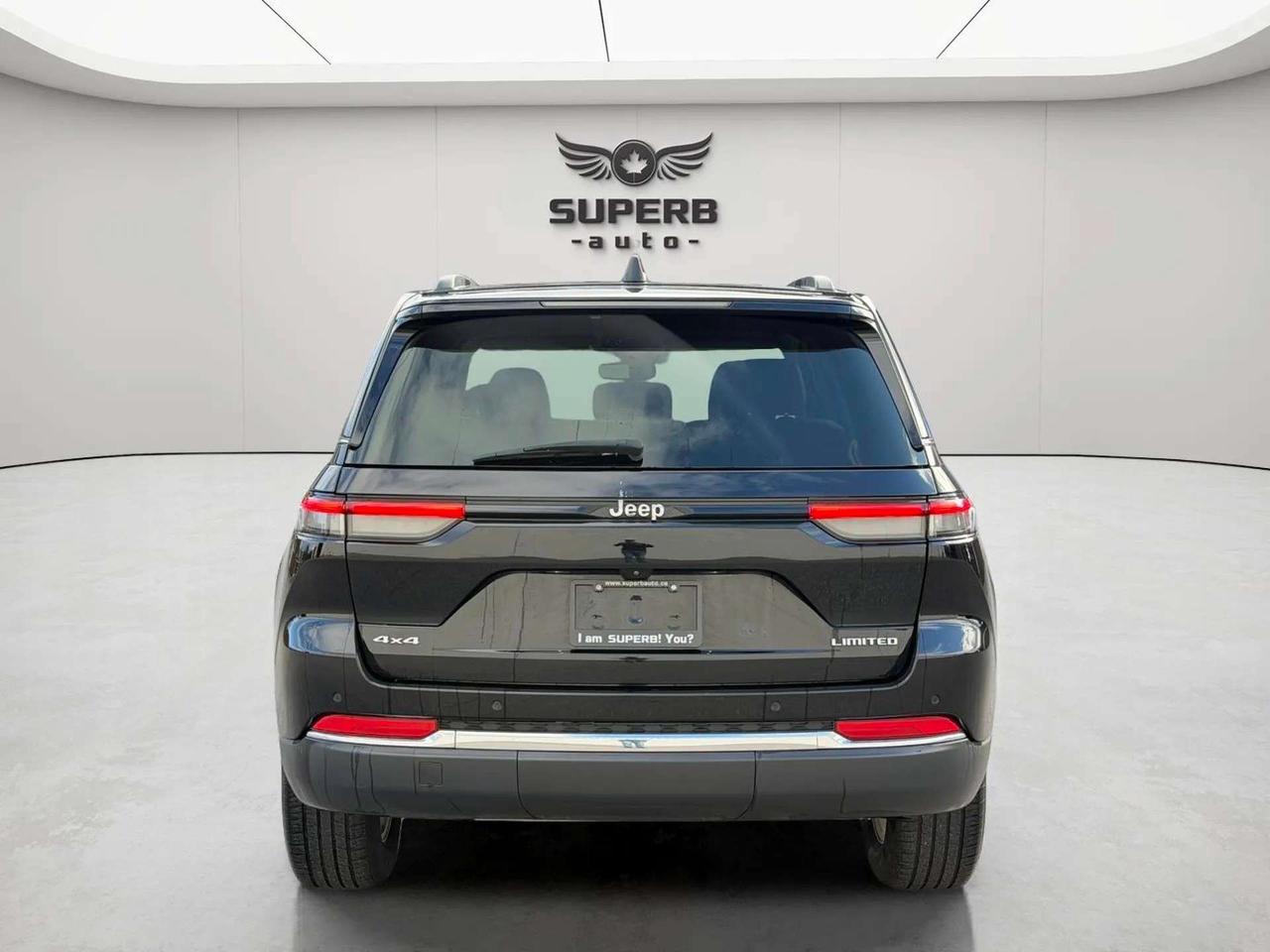 2023 Jeep Grand Cherokee LIMITED   4X4   NO ACCIDENT Photo