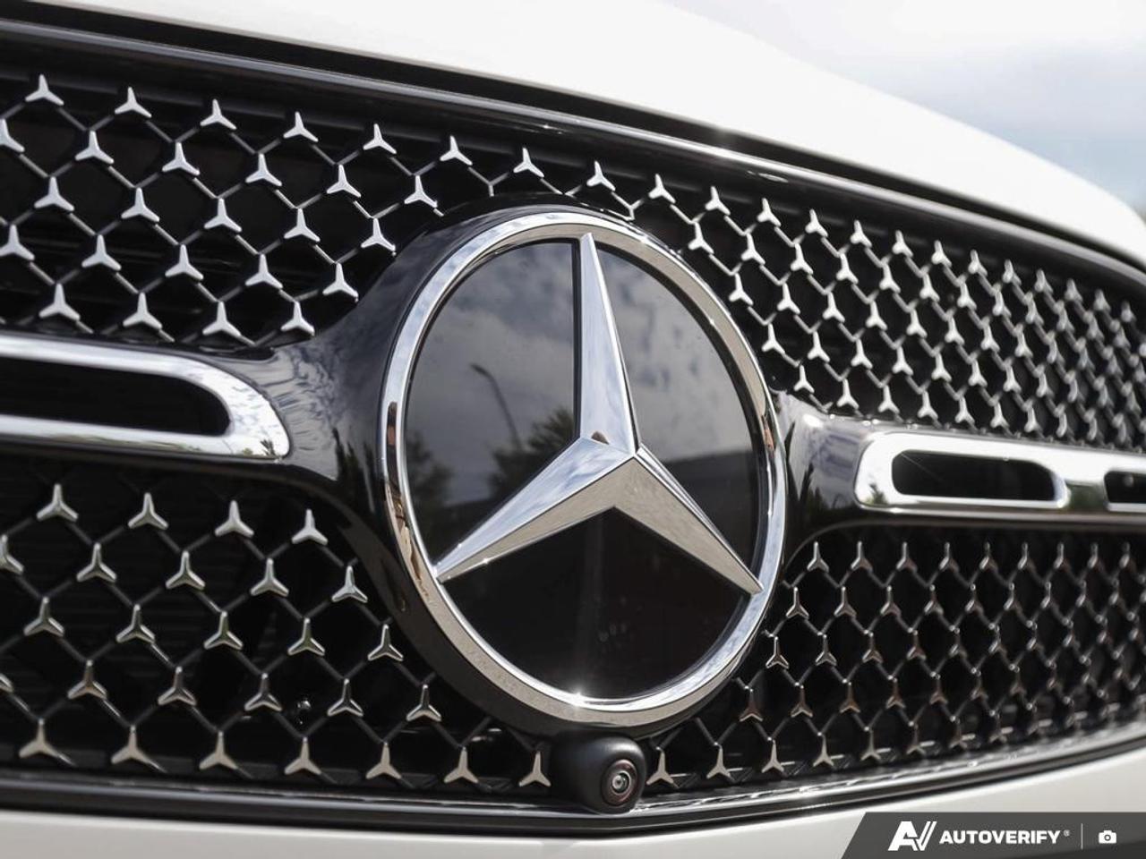 2027 Mercedes-Benz GLC 350e Base GLC 350e 4dr All-Wheel Drive 4MATIC Photo