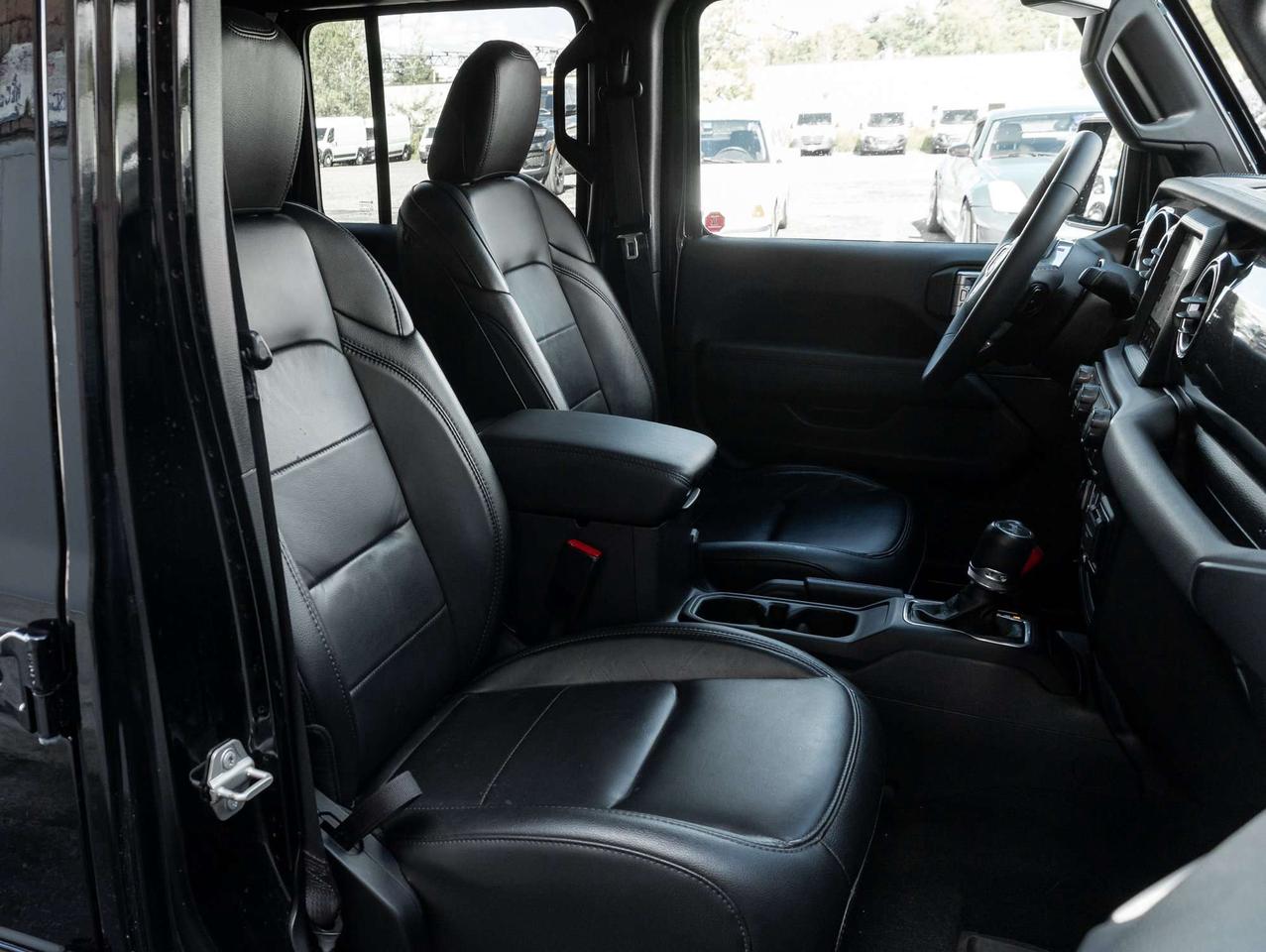 2023 Jeep Wrangler Nav   Cruise   Trac Control   Auto Dim Photo