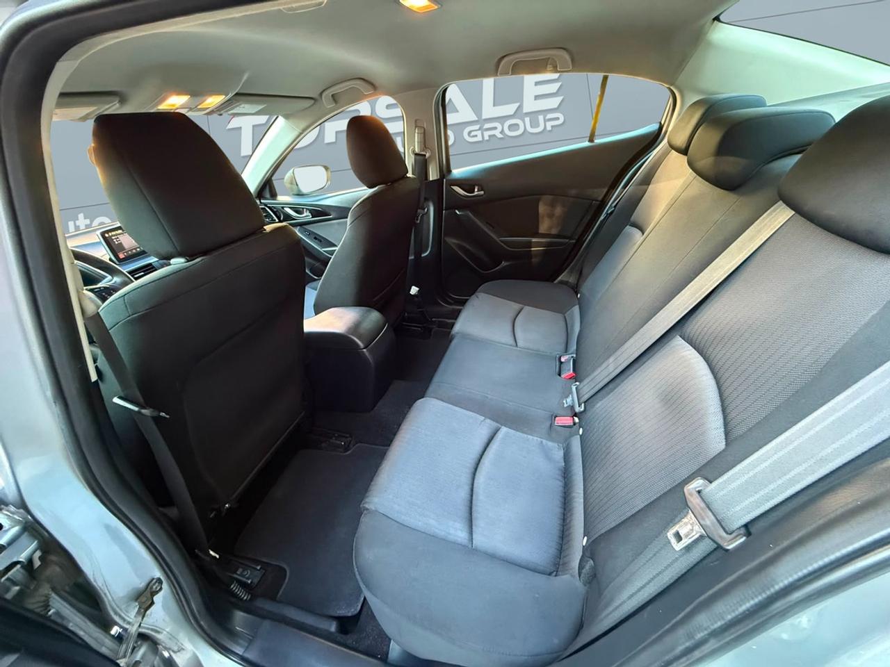 2016 Mazda MAZDA3 GX Photo