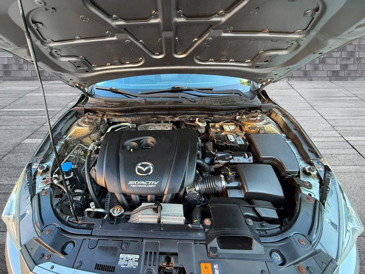 2016 Mazda MAZDA3 GX Photo