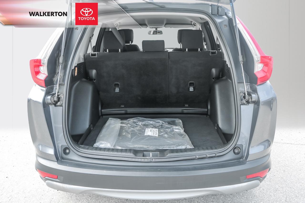 2017 Honda CR-V LX 4dr Front-wheel Drive Photo