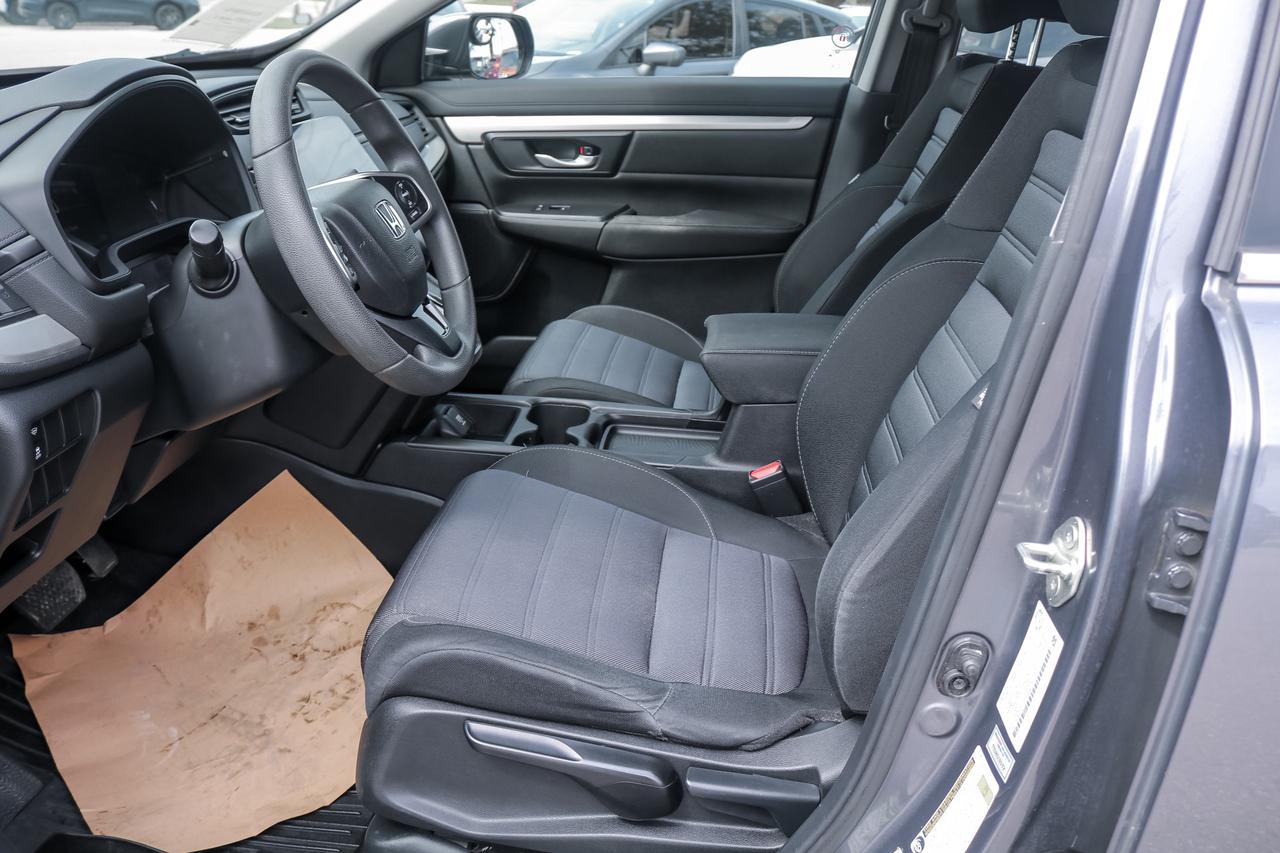 2017 Honda CR-V LX 4dr Front-wheel Drive Photo