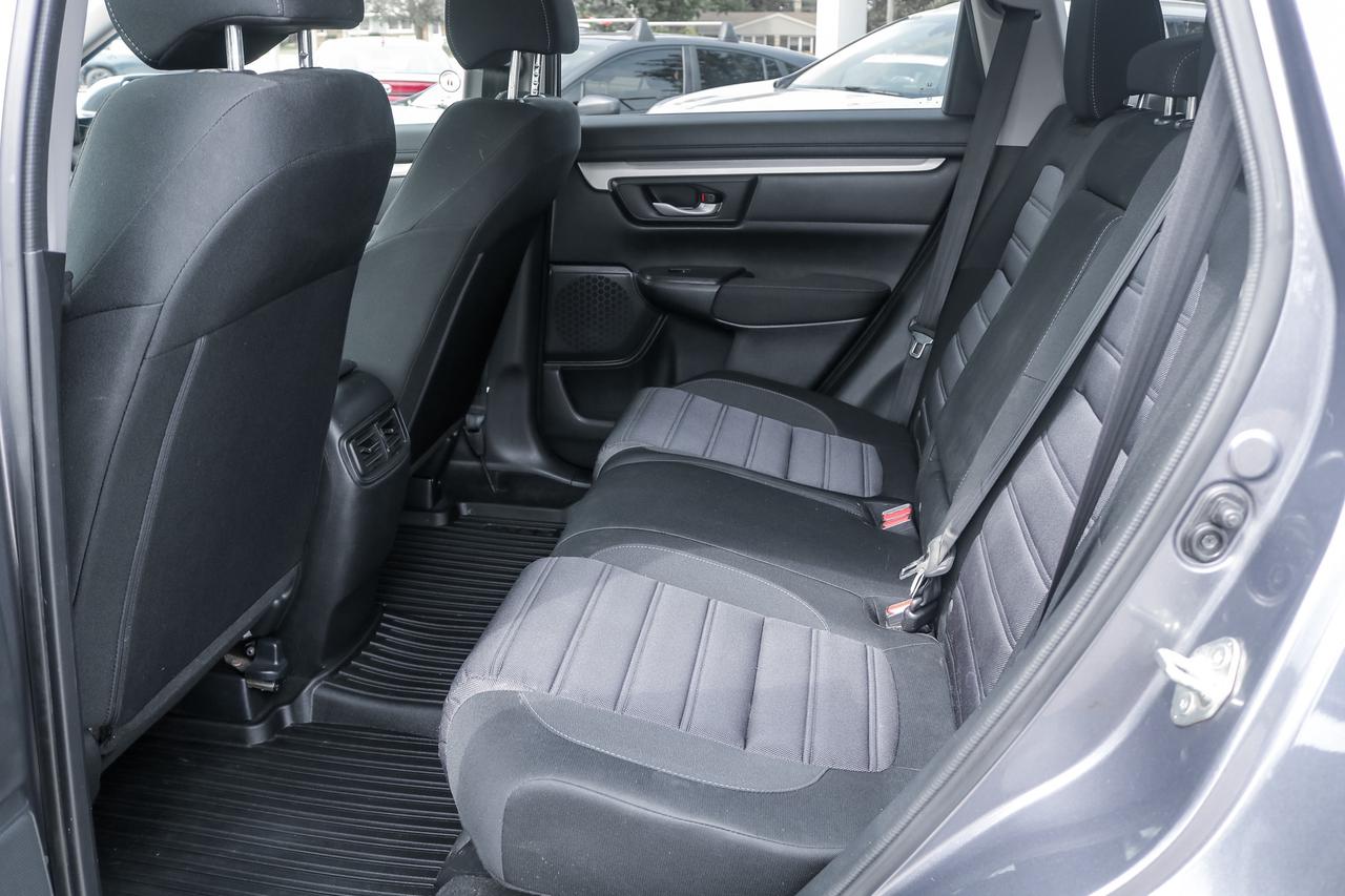 2017 Honda CR-V LX 4dr Front-wheel Drive Photo