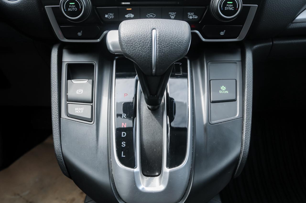 2017 Honda CR-V LX 4dr Front-wheel Drive Photo