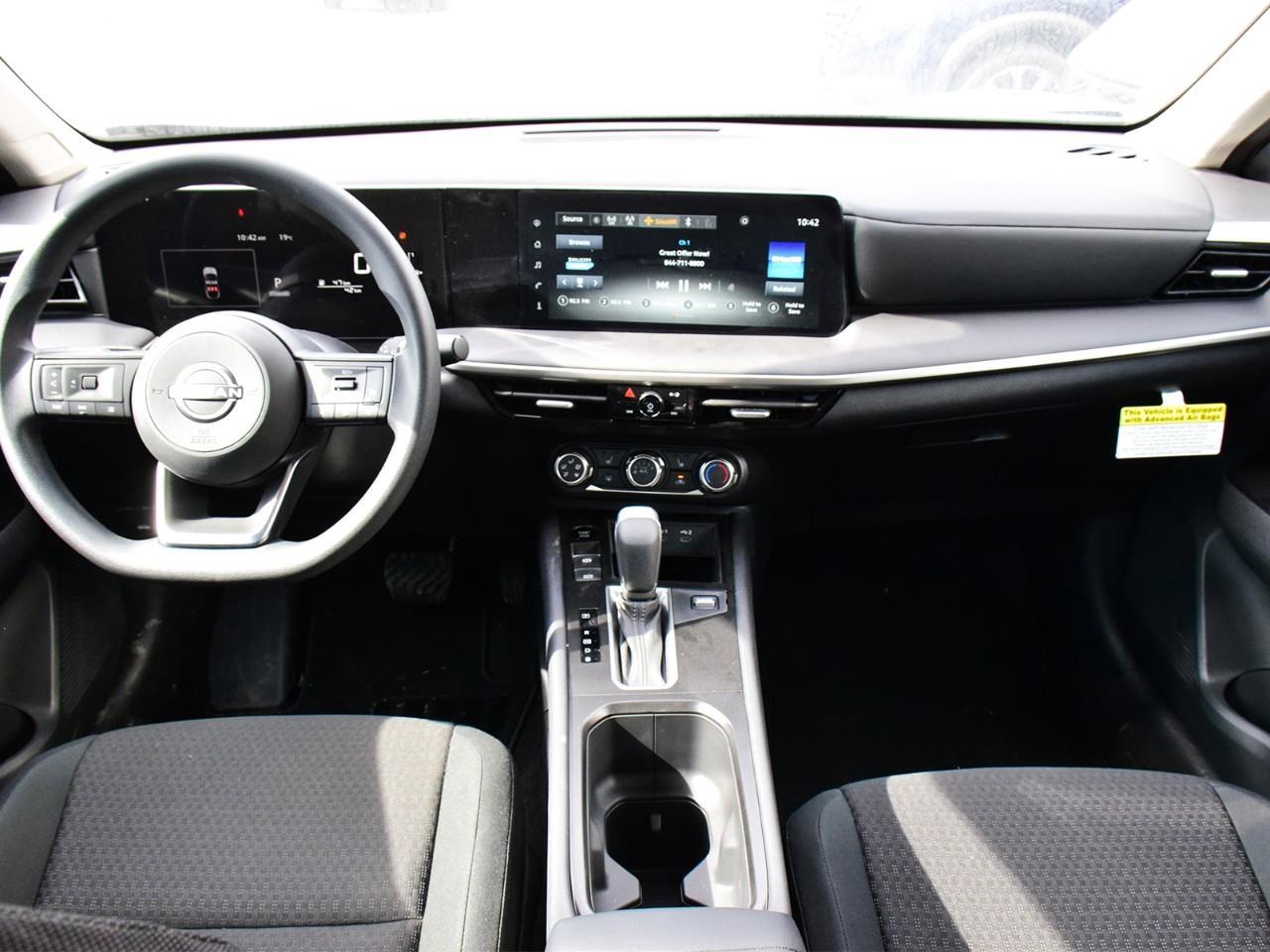 2025 Nissan Kicks S 4dr All-Wheel Drive Photo