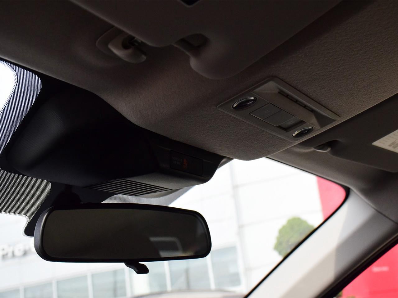 2025 Nissan Kicks S 4dr All-Wheel Drive Photo