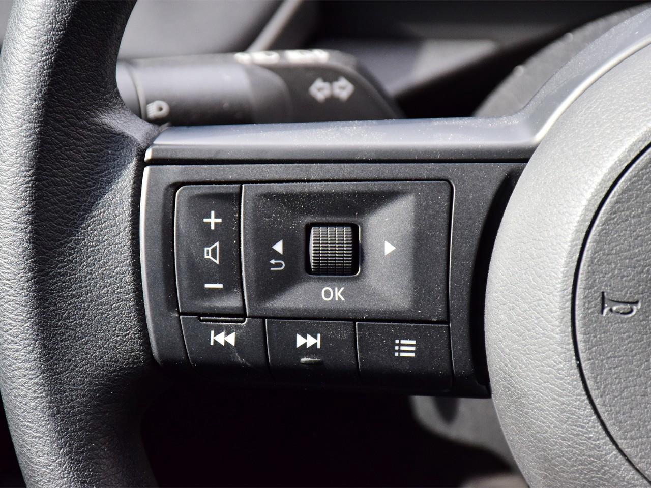 2025 Nissan Kicks S 4dr All-Wheel Drive Photo
