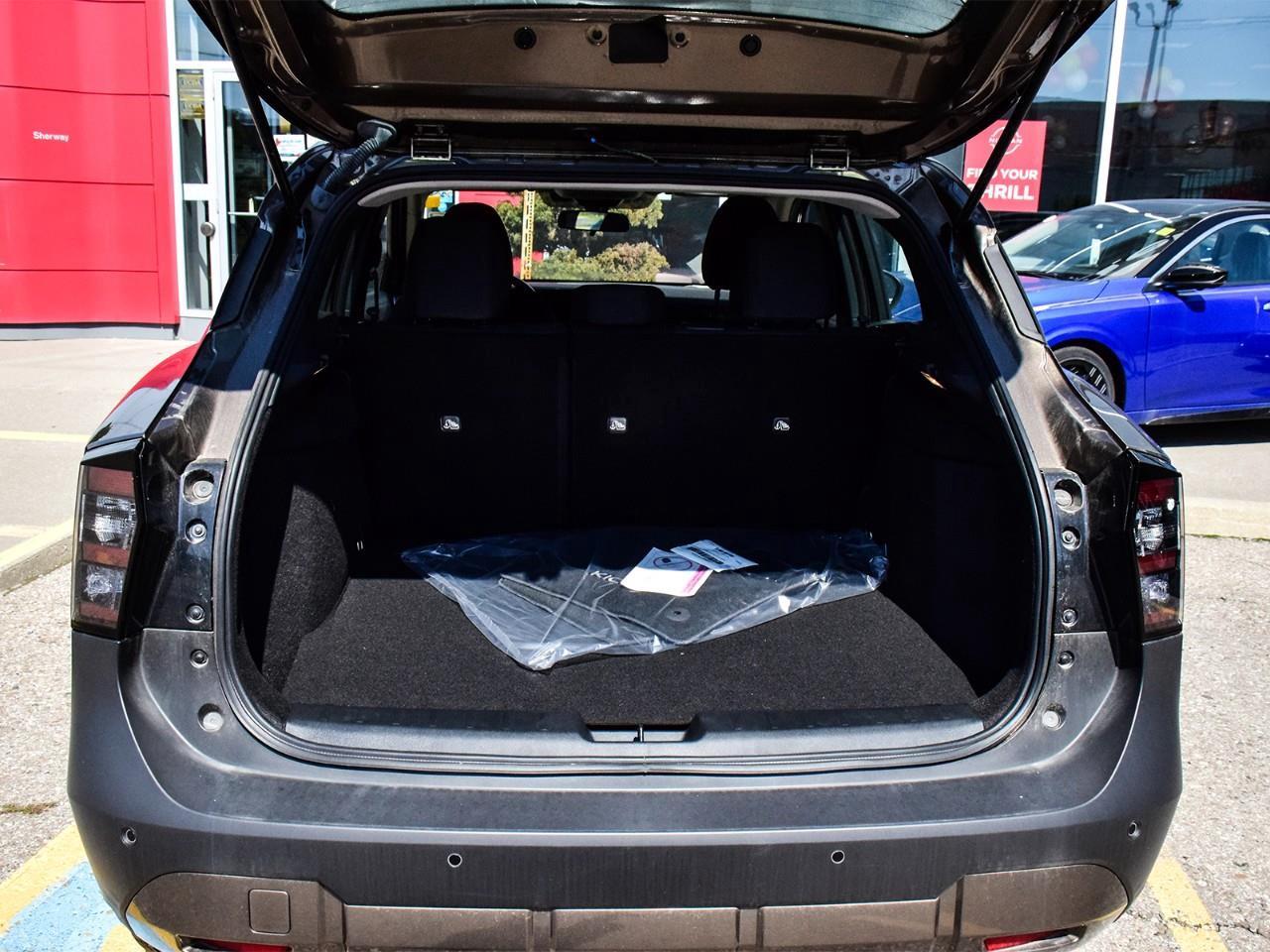 2025 Nissan Kicks S 4dr All-Wheel Drive Photo