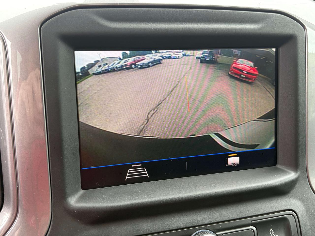 2021 Chevrolet Silverado 1500 CUSTOM/4X4/BACKUP CAM/CALL NAPANEE 613-354-2100 Photo