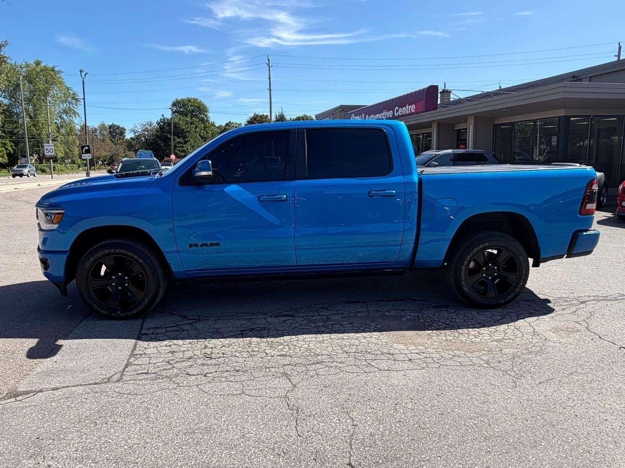 2022 RAM 1500 SPORT/LEATHER/HTD SEATS/BACK UP CAM/CALL NAPANEE Photo5
