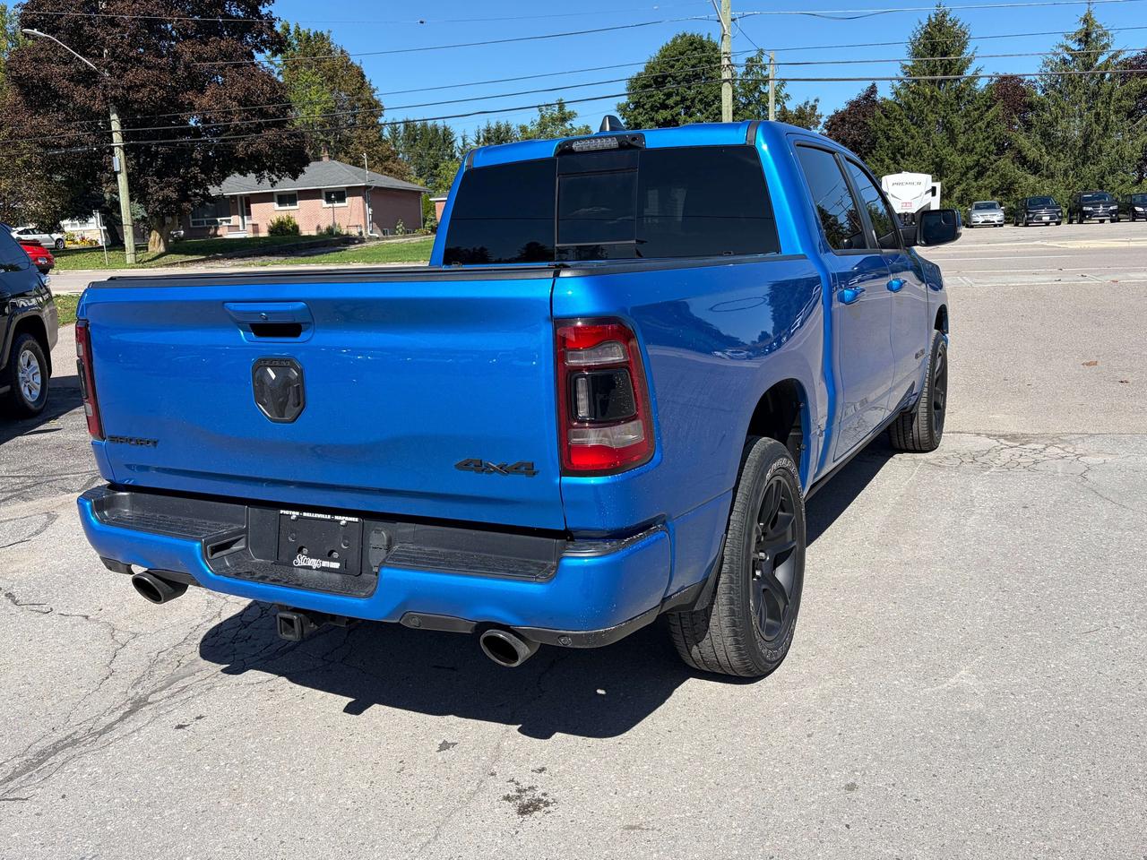 2022 RAM 1500 SPORT/LEATHER/HTD SEATS/BACK UP CAM/CALL NAPANEE Photo4