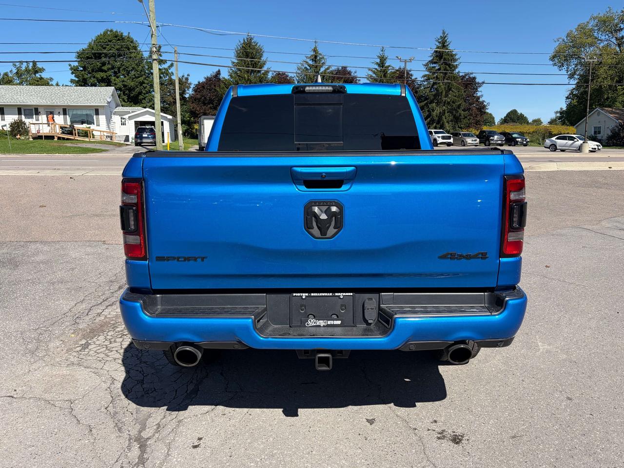 2022 RAM 1500 SPORT/LEATHER/HTD SEATS/BACK UP CAM/CALL NAPANEE Photo3