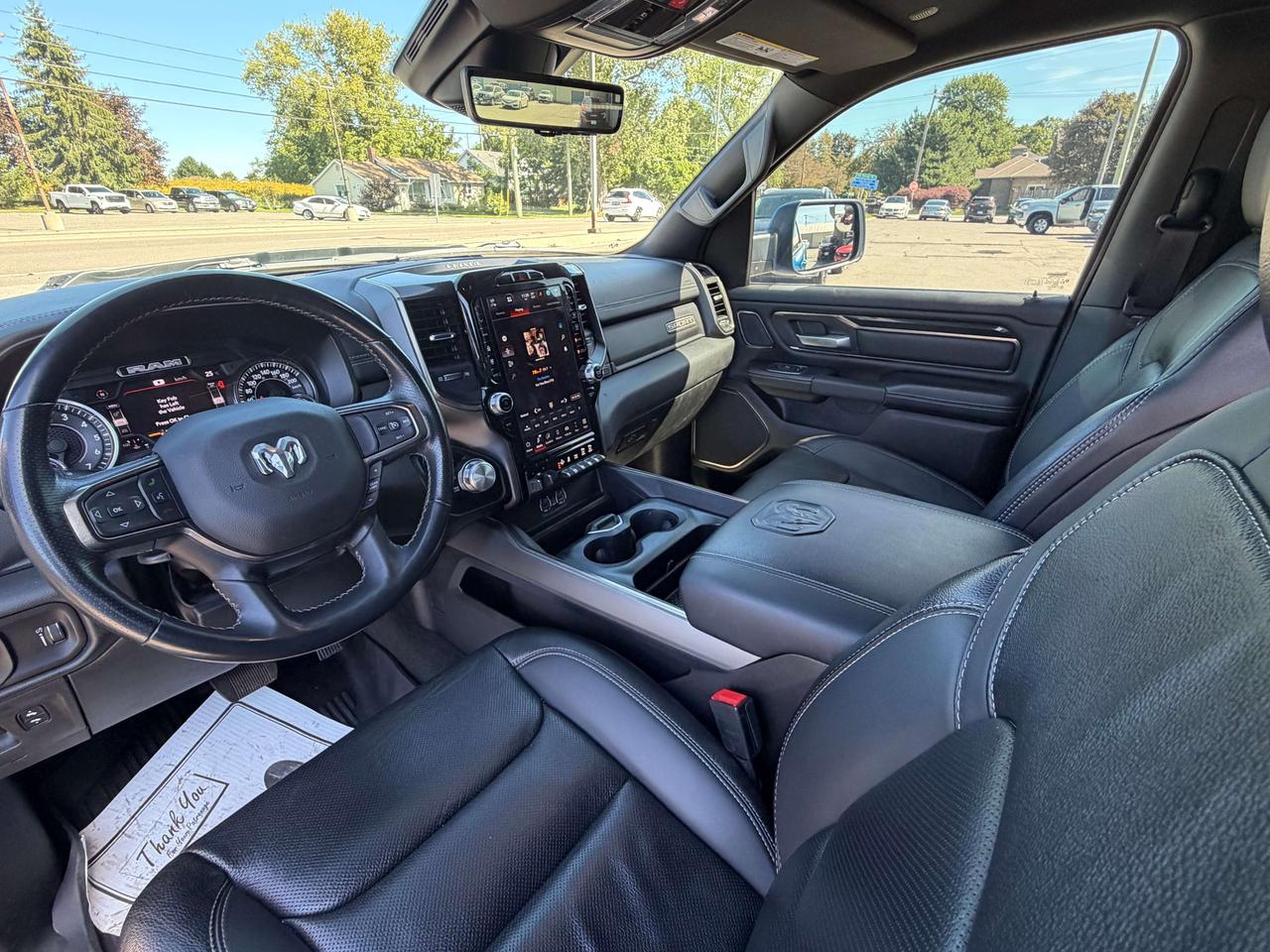 2022 RAM 1500 SPORT/LEATHER/HTD SEATS/BACK UP CAM/CALL NAPANEE Photo