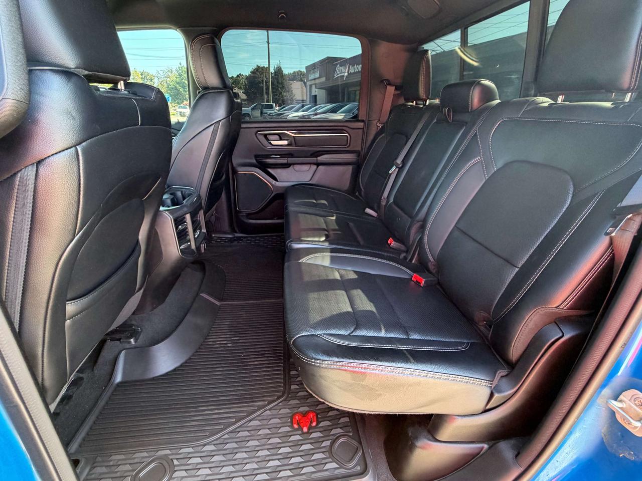 2022 RAM 1500 SPORT/LEATHER/HTD SEATS/BACK UP CAM/CALL NAPANEE Photo
