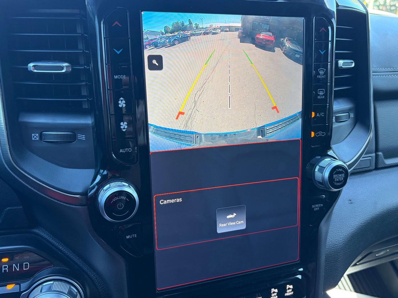 2022 RAM 1500 SPORT/LEATHER/HTD SEATS/BACK UP CAM/CALL NAPANEE Photo