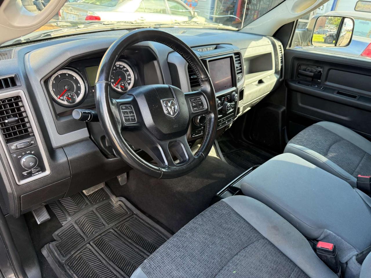 2020 RAM 1500 Express 4X4 *Certified* Photo