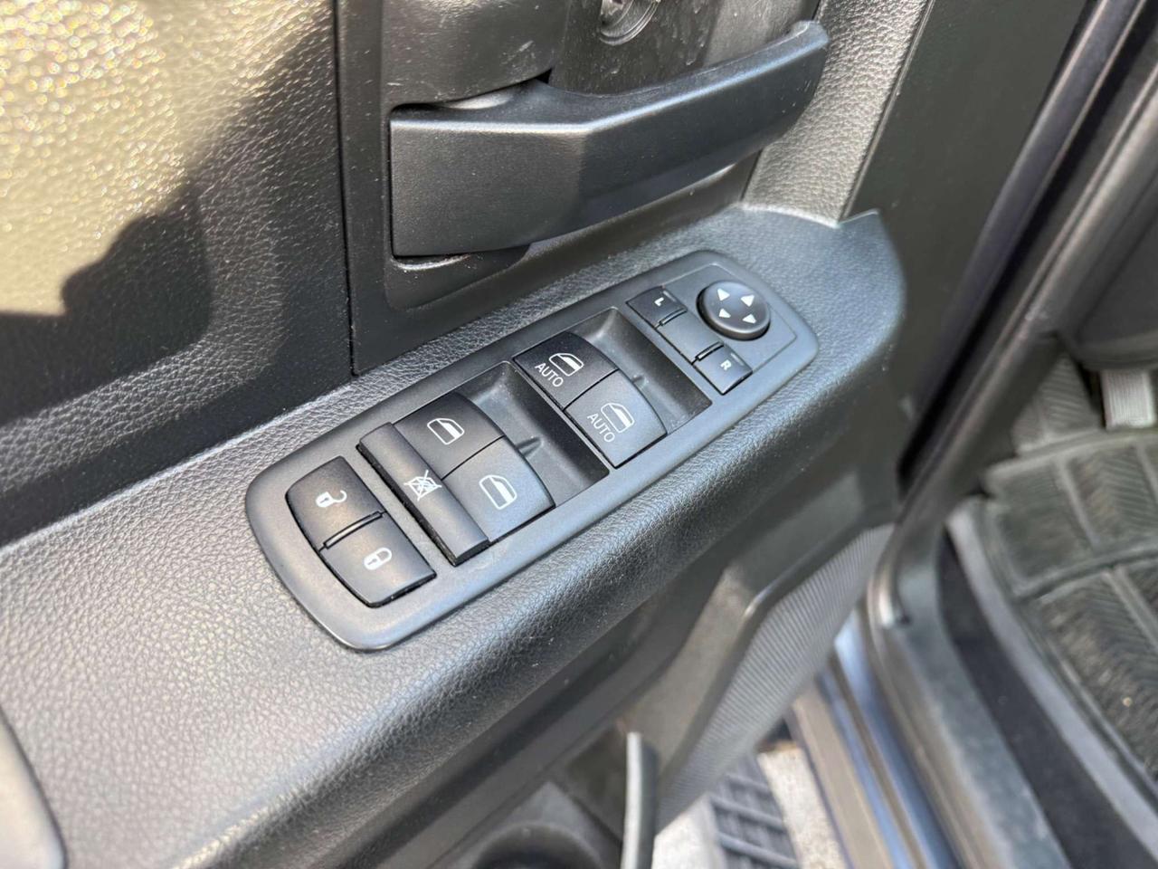 2020 RAM 1500 Express 4X4 *Certified* Photo