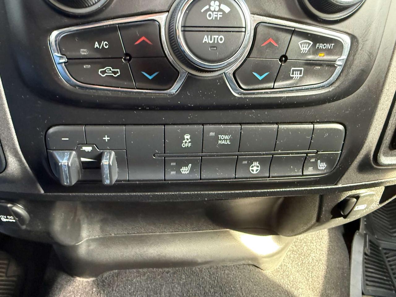 2020 RAM 1500 Express 4X4 *Certified* Photo