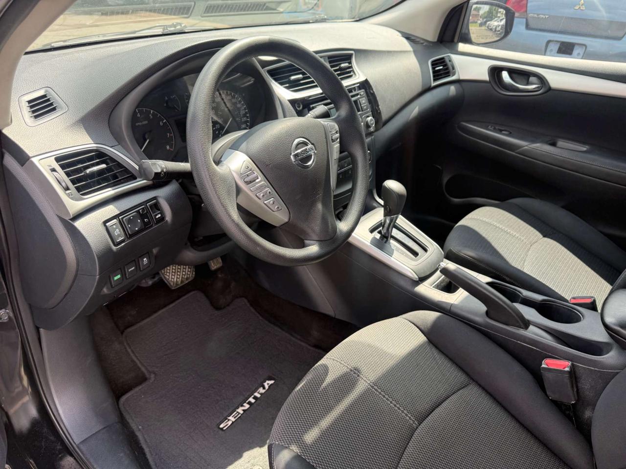 2017 Nissan Sentra S *CERTIFIED* Photo
