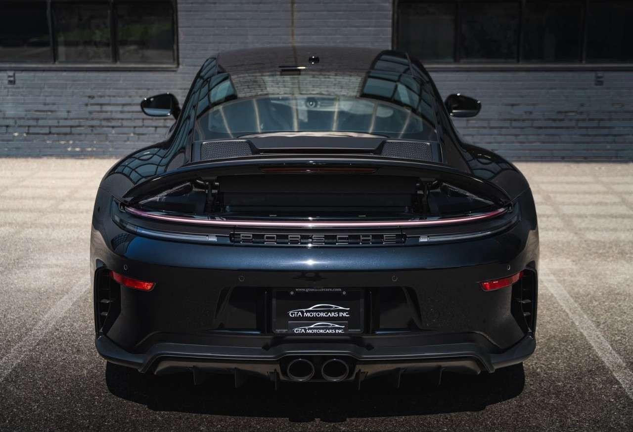 2026 Porsche 911 GT3 Coupe with Touring Package Photo
