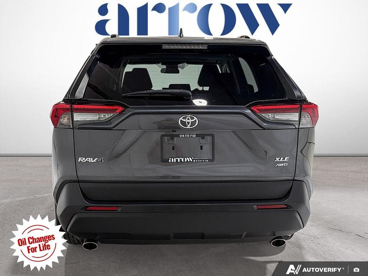 2021 Toyota RAV4 XLE AWD Photo