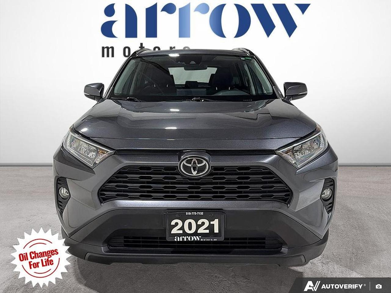 2021 Toyota RAV4 XLE AWD Photo