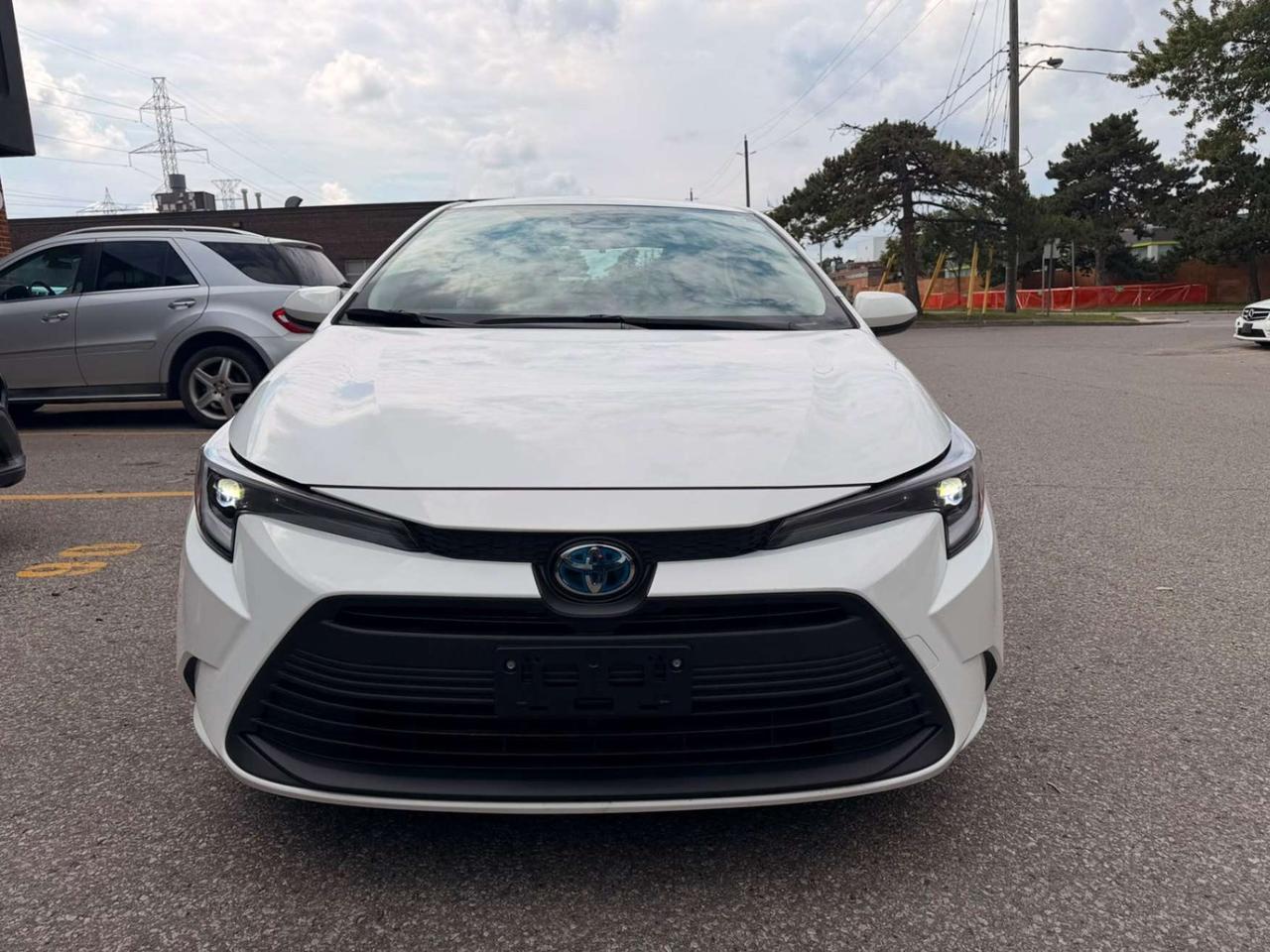 2025 Toyota Corolla Hybrid LE CVT AWD Photo
