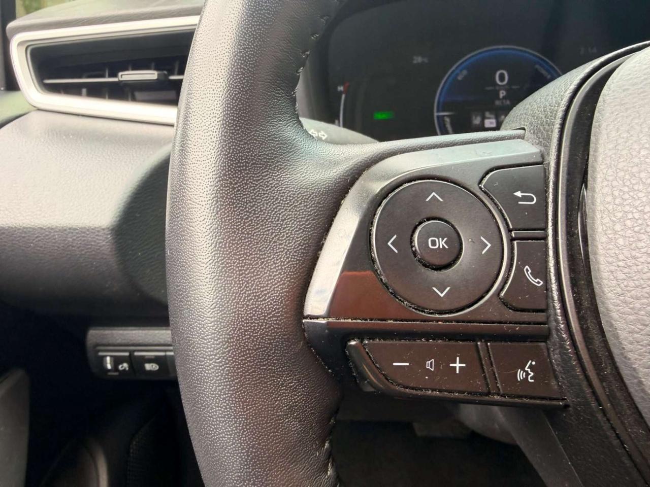 2025 Toyota Corolla Hybrid LE CVT AWD Photo