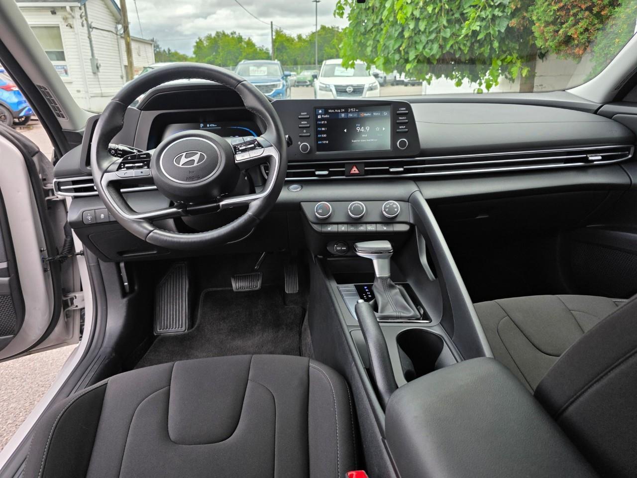 2025 Hyundai Elantra PREFERRED 4DR SEDAN Photo