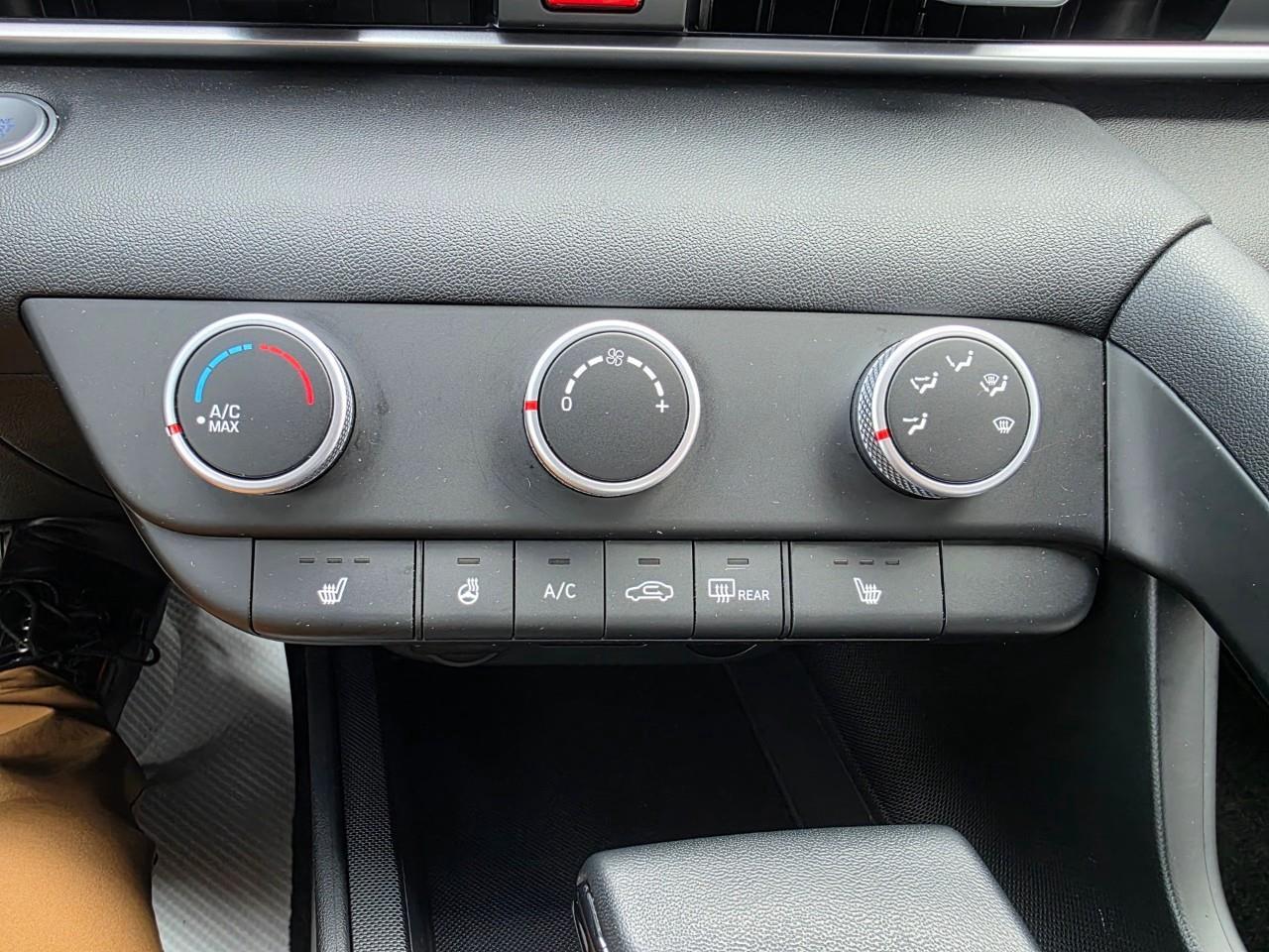 2025 Hyundai Elantra PREFERRED 4DR SEDAN Photo