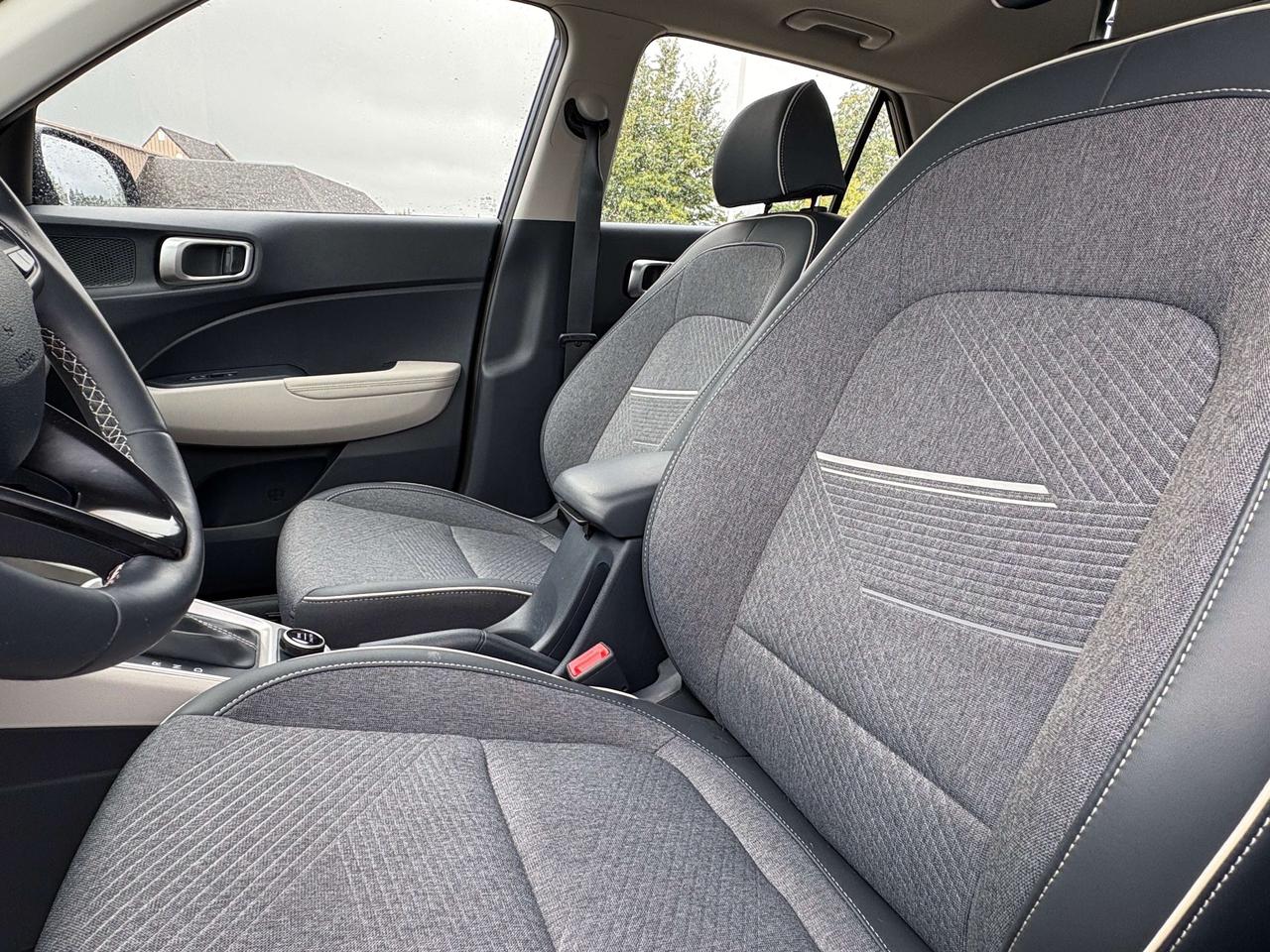 2026 Hyundai Venue Ultimate w/Denim Interior   Sunroof   Heated Seats Photo