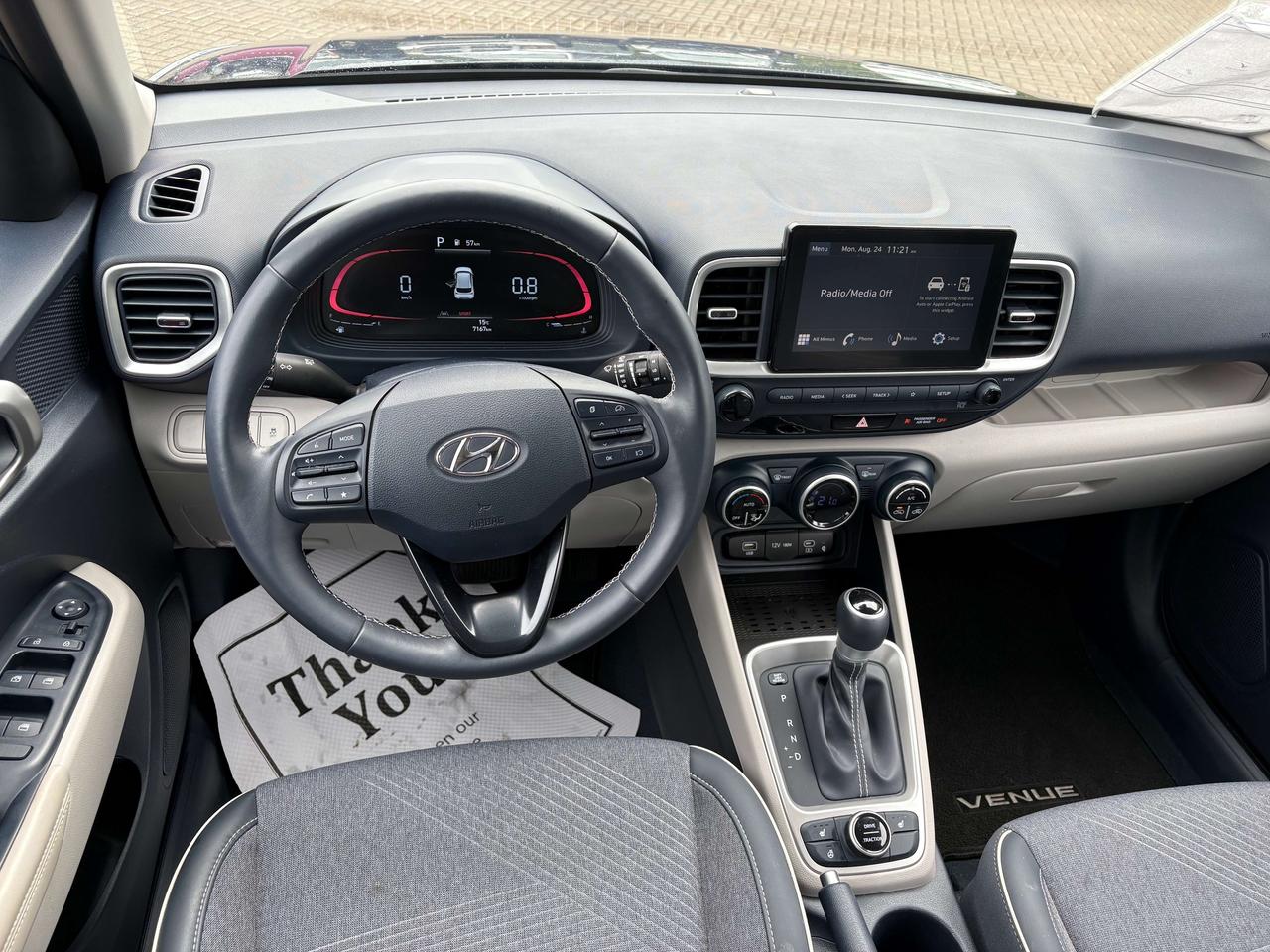 2026 Hyundai Venue Ultimate w/Denim Interior   Sunroof   Heated Seats Photo