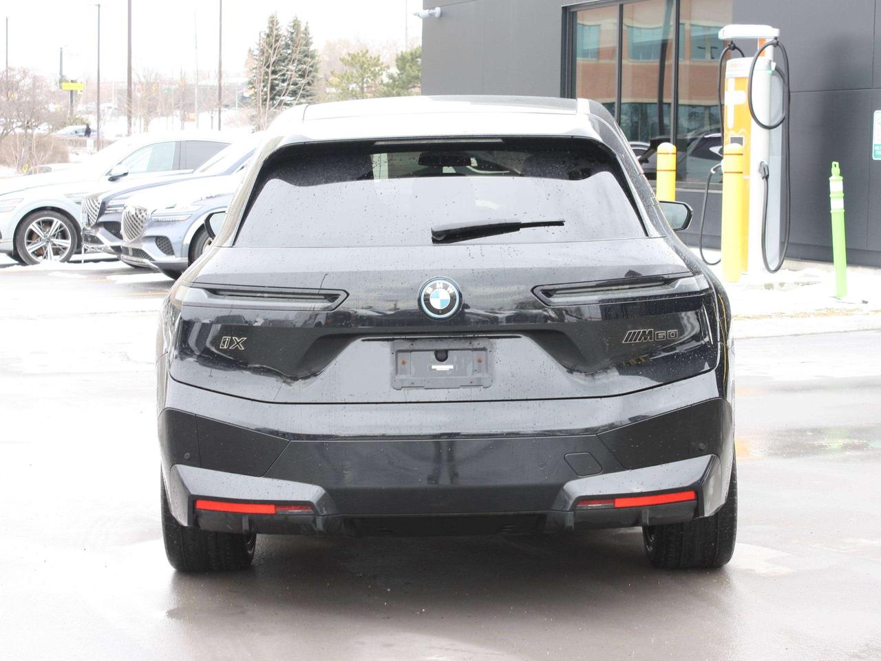 2024 BMW iX M60 xDrive Photo