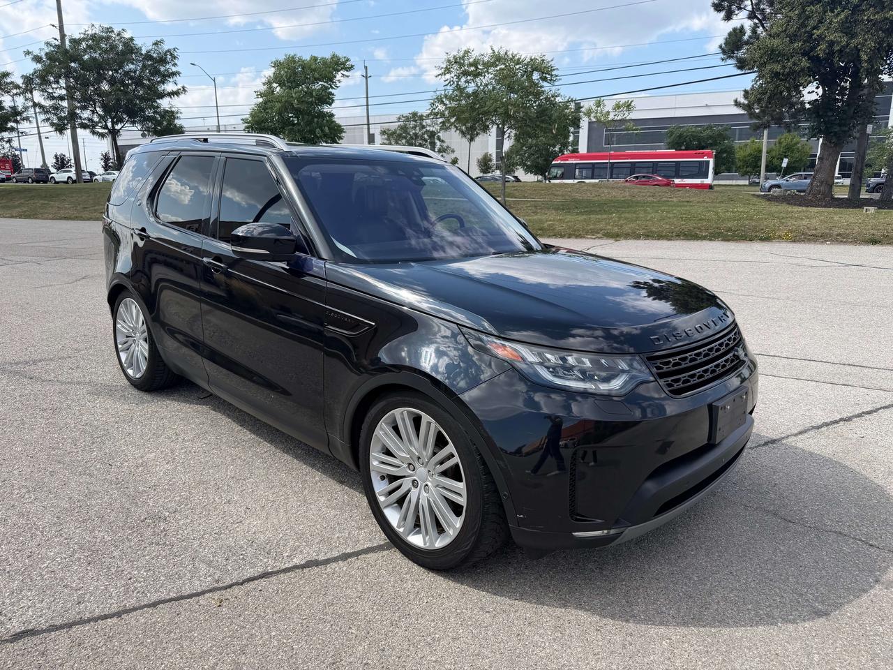 2017 Land Rover Discovery First Edition,Cooled Seat,Leather,Roof, Navigation Photo