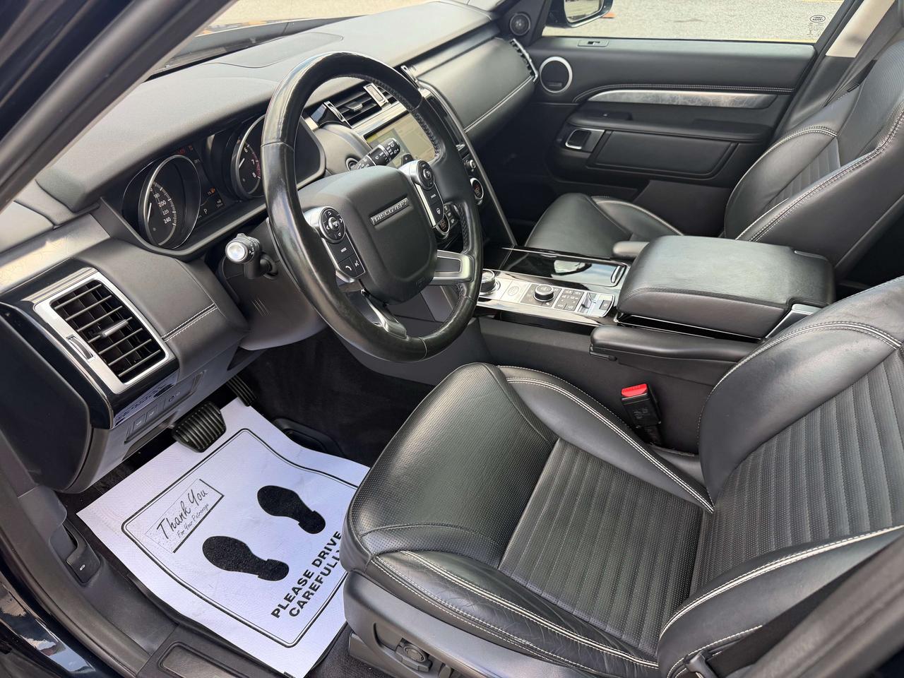 2017 Land Rover Discovery First Edition,Cooled Seat,Leather,Roof, Navigation Photo