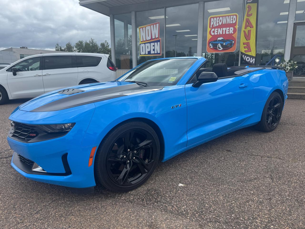 2022 Chevrolet Camaro LT1 2dr Convertible Photo5