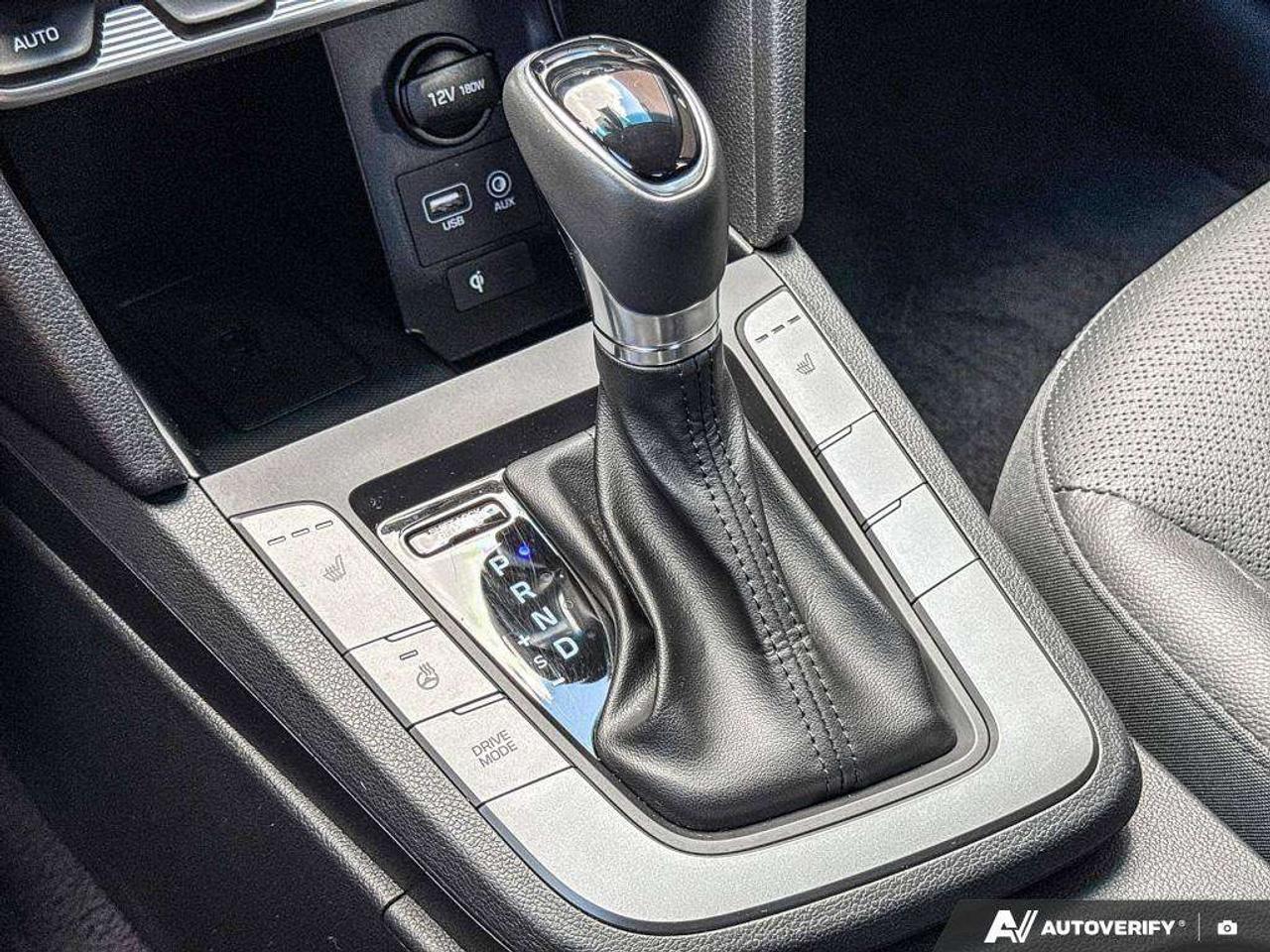 2020 Hyundai Elantra Ultimate   LTHR   HTD STEER WHEEL   SUNROOF Photo