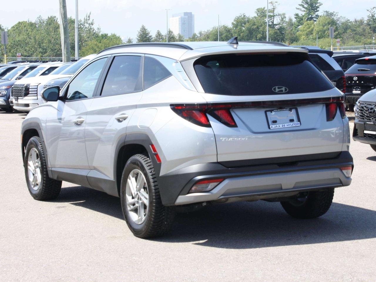 2026 Hyundai Tucson Preferred / Heated Seats / Blind Spot / CarPlay Photo