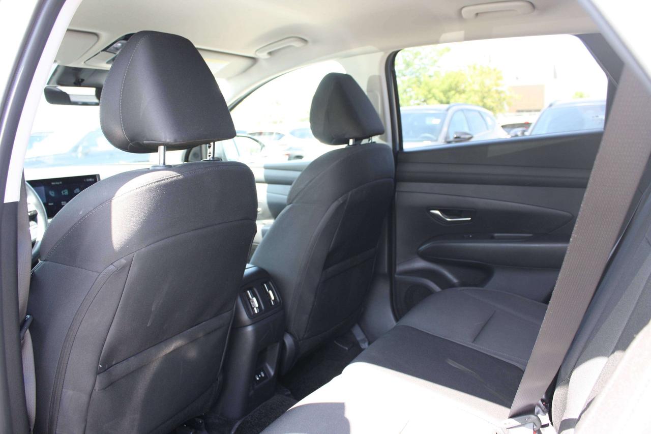 2026 Hyundai Tucson Preferred / Heated Seats / Blind Spot / CarPlay Photo