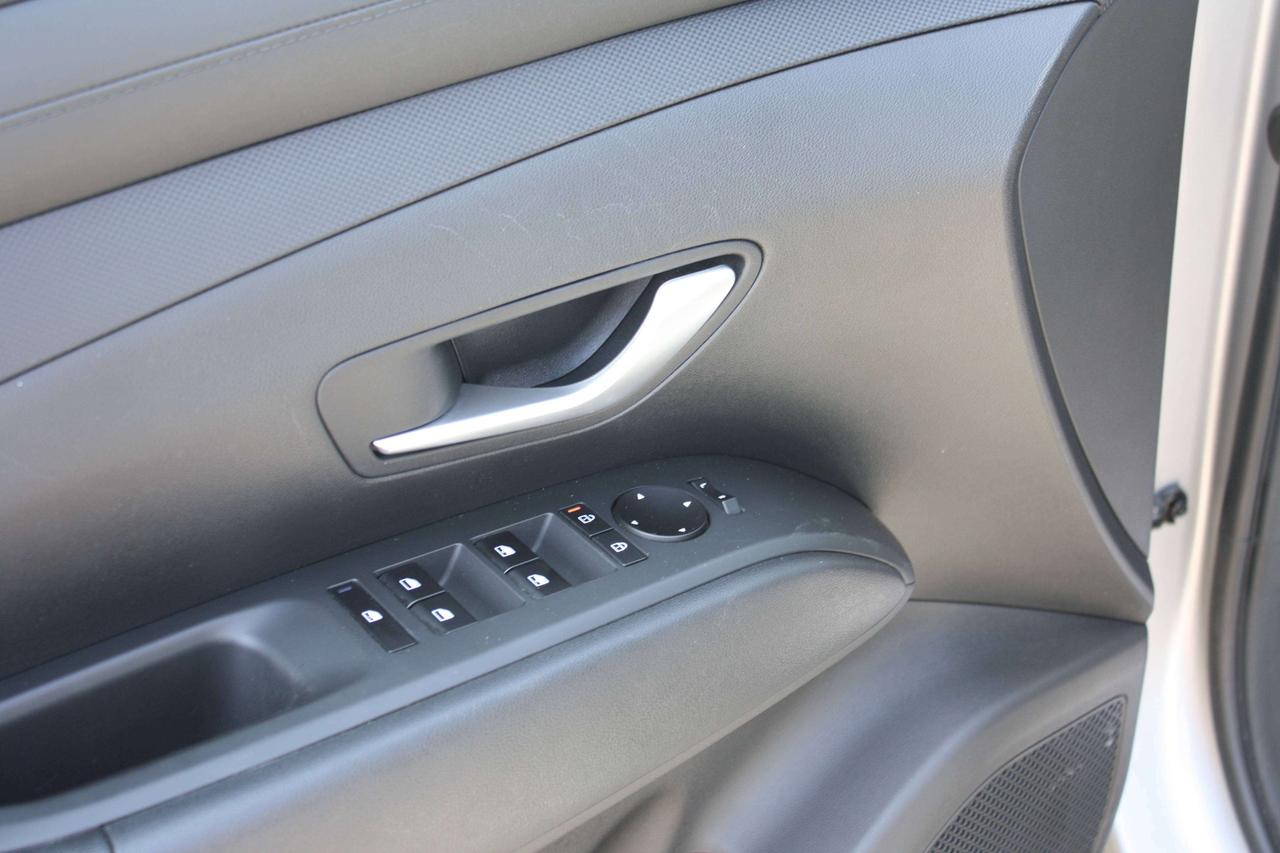2026 Hyundai Tucson Preferred / Heated Seats / Blind Spot / CarPlay Photo