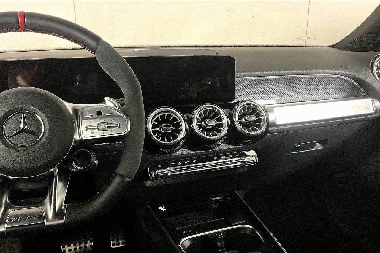 2023 Mercedes-Benz GLB AMG GLB 35 4MATIC SUV Photo