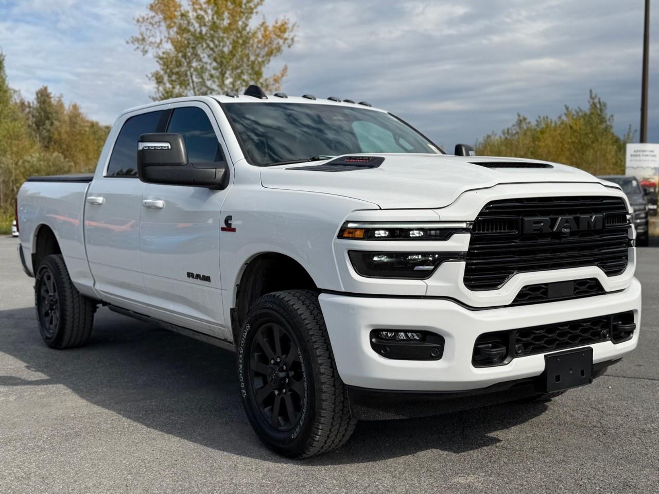 2027 RAM 2500 Laramie 4x4 Crew Cab 6'4" Box Photo