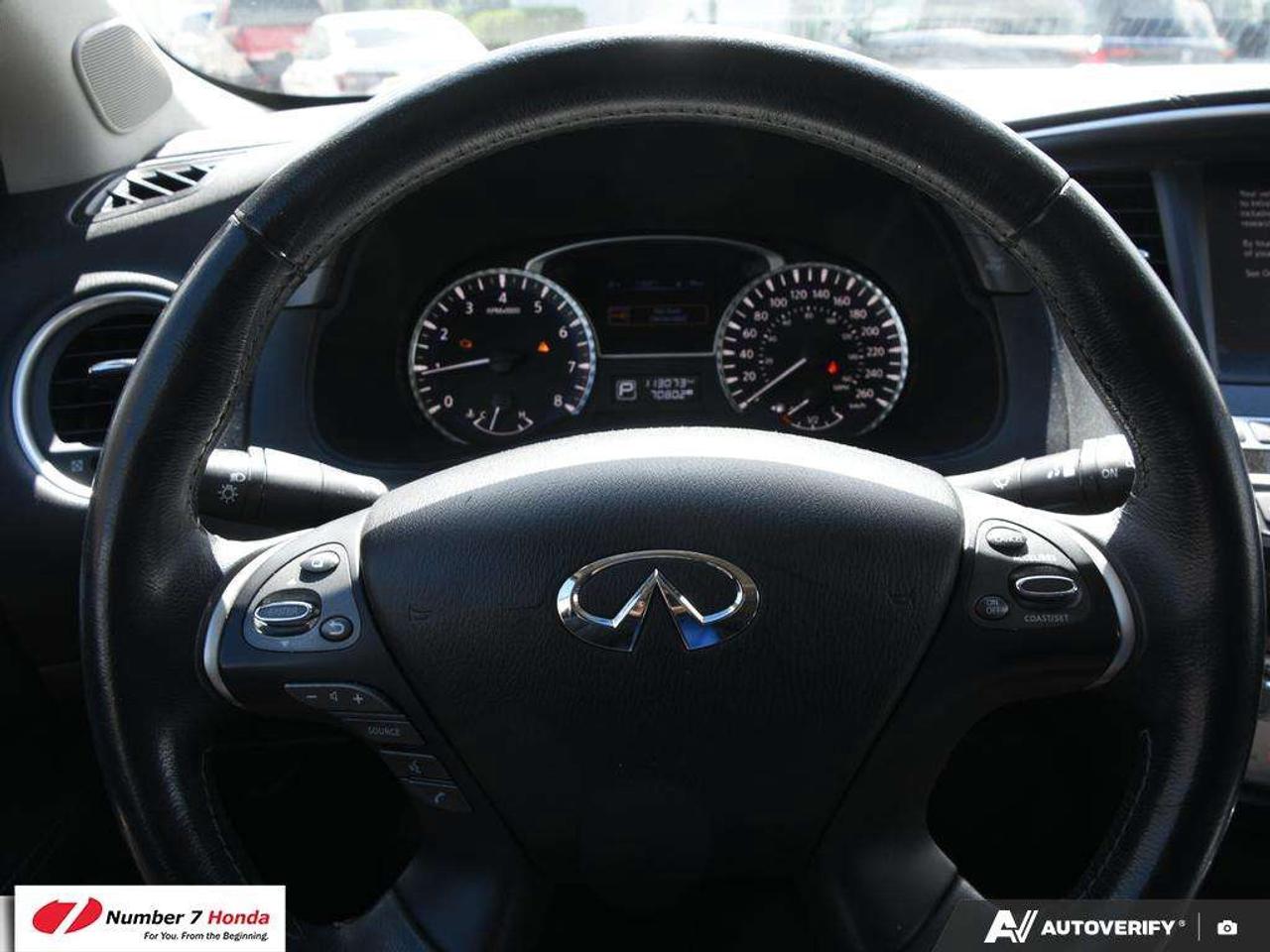 2017 Infiniti QX60 AWD Photo
