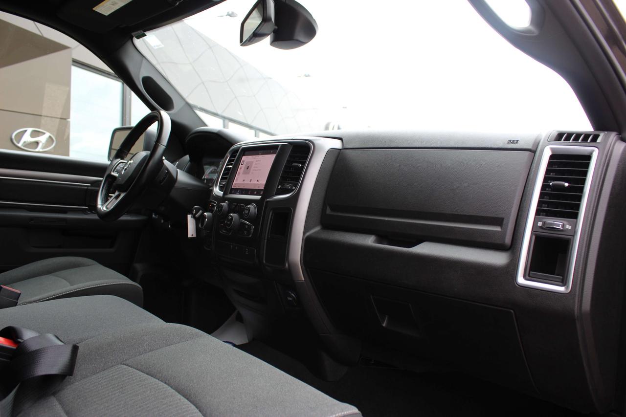 2022 RAM 1500 Warlock Photo