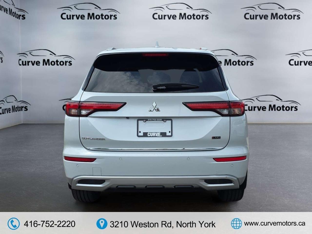2022 Mitsubishi Outlander GT S-AWC * 1 OWNER / HUD / DRIVER ASSIST / 7 PASSENGERS / 360 Photo